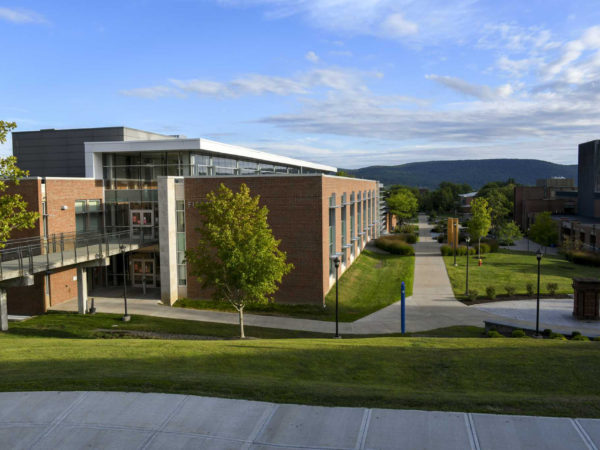 The campus of State University of New York, Oneanta, in Oneonta, N.Y., Sept. 3, 2020. Nearly 400 State University of New York, Oneonta, students tested positive for the coronavirus less than two weeks after classes began, prompting classes to be held remotely for the remainder of the fall semester.(Cindy Schultz/The New York Times)